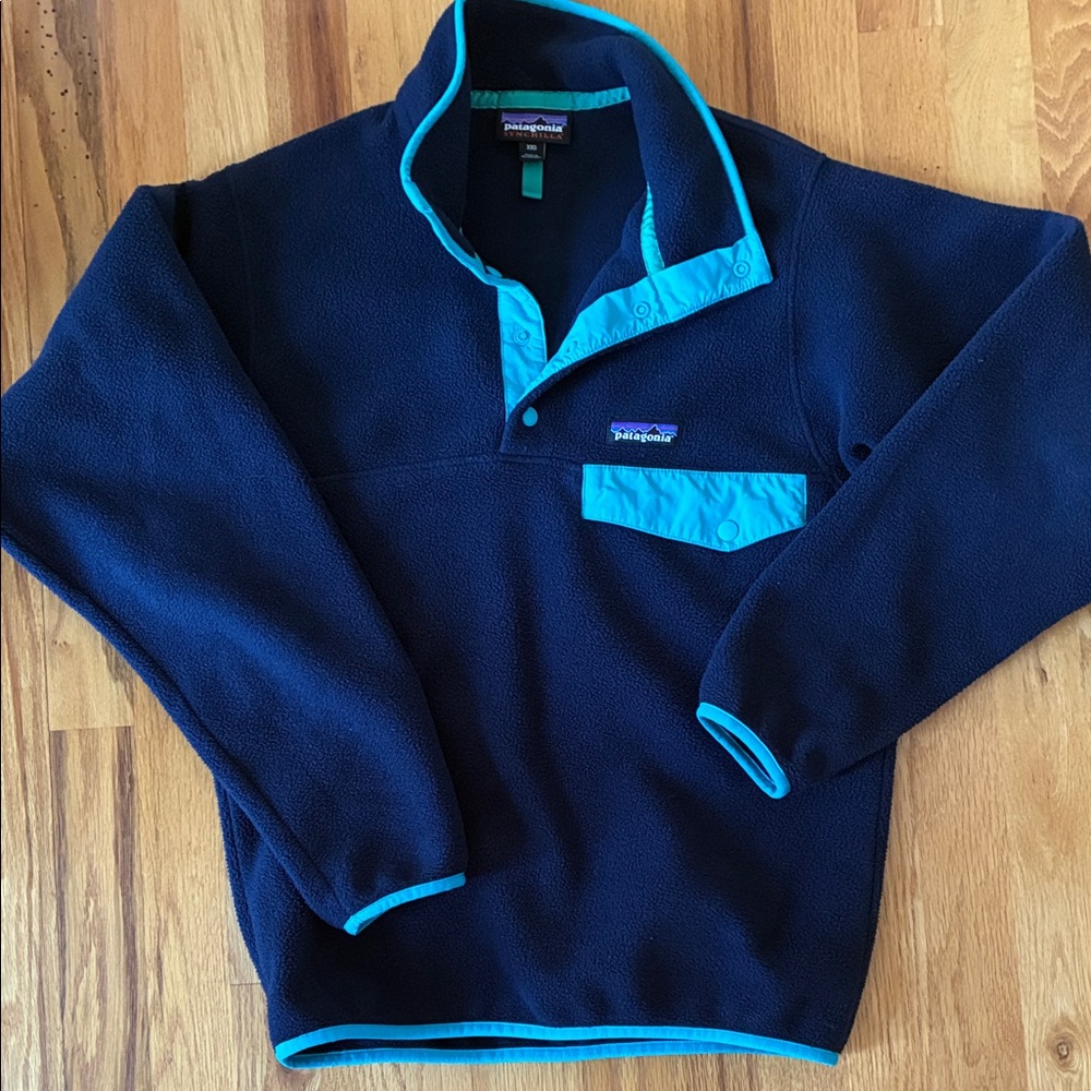 Patagonia Dark Blue Fleece with Teal Trim